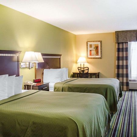 Quality Inn & Suites Medina - Akron West Kültér fotó
