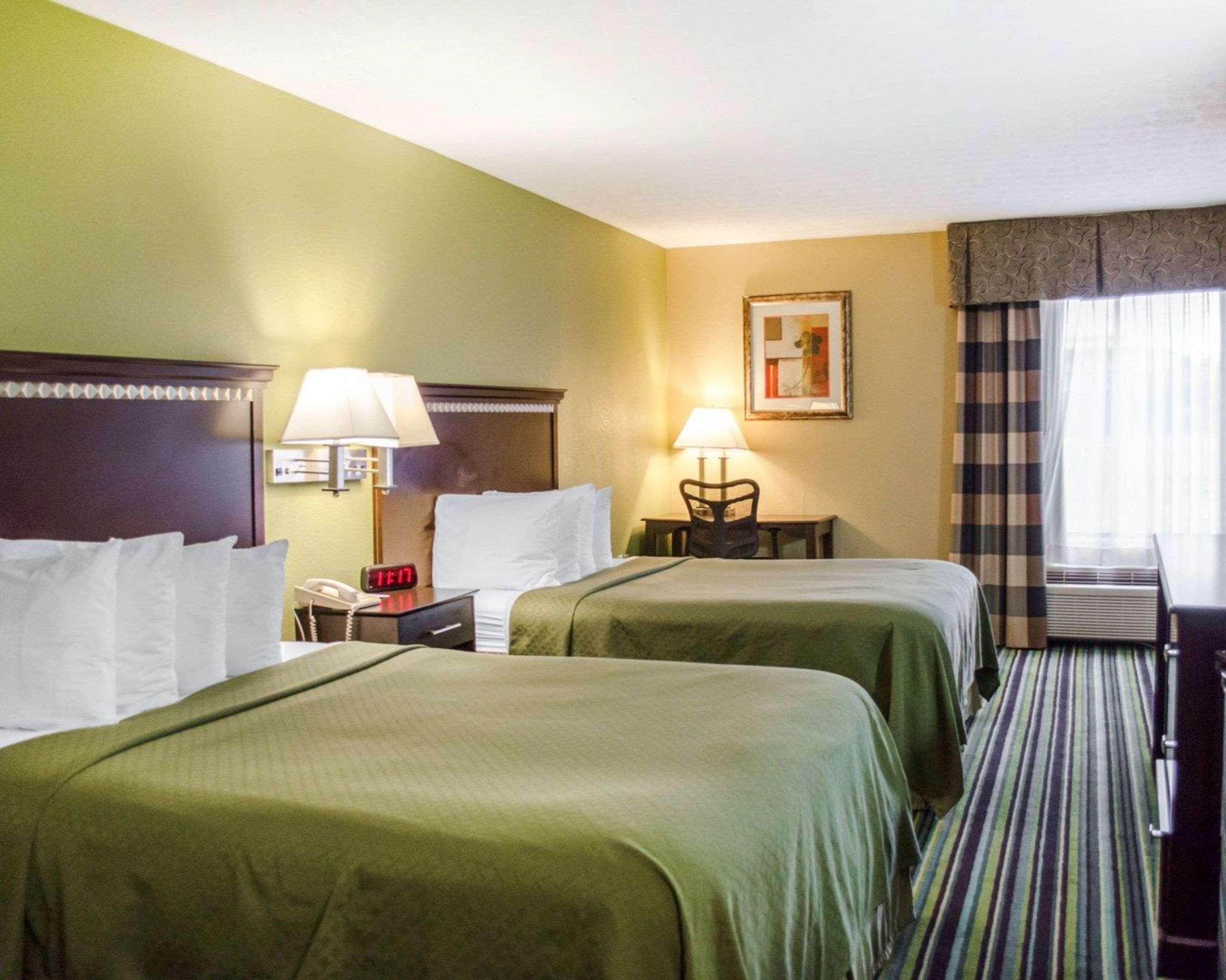 Quality Inn & Suites Medina - Akron West Kültér fotó